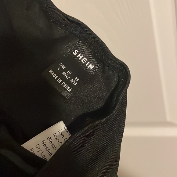 Black Two Piece Maxi Skirt, halter top - Picture 5 of 6